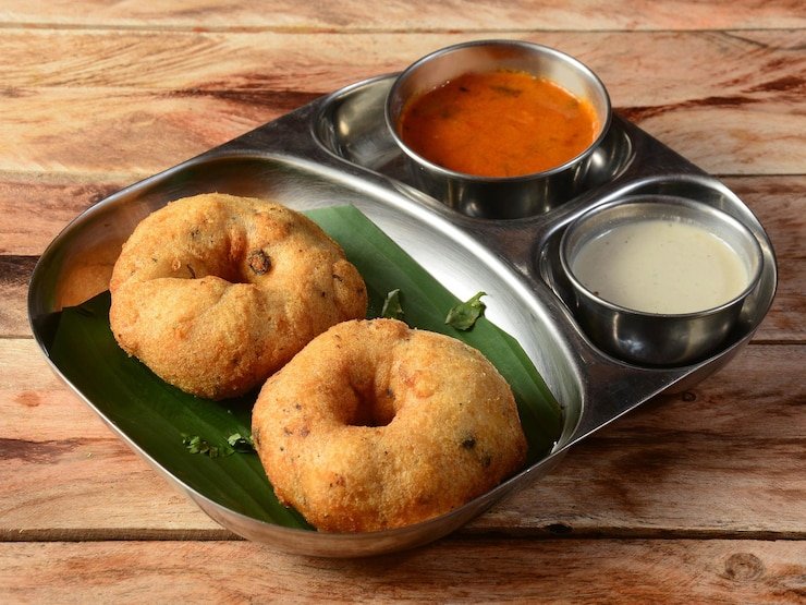 Wada (3 Pcs) - Chutney